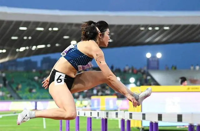 中博证券 吴艳妮排名滑落至倒数第二，世锦赛资格危险了？她其实一点都不慌